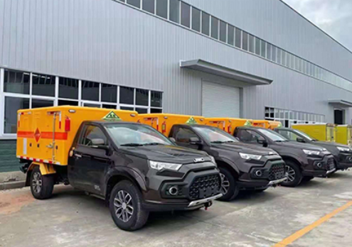 中兴镇爆破器材运输车-保障安全与效率的关键